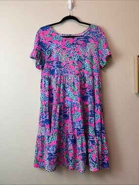 Lilly Pulitzer 100% Cotton Vibrant Pink Animal/Floral Tiered Summer Dress Size M